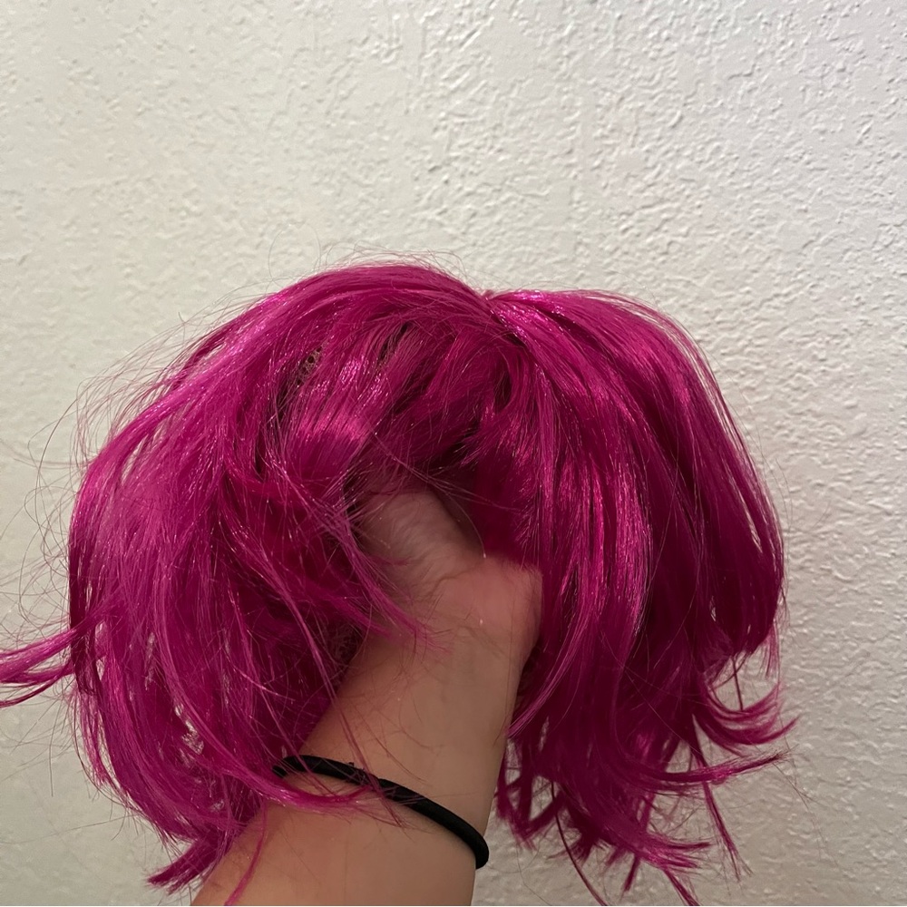 Amazon Fuchsia Hair Wig